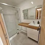 8 Min Paris Centre